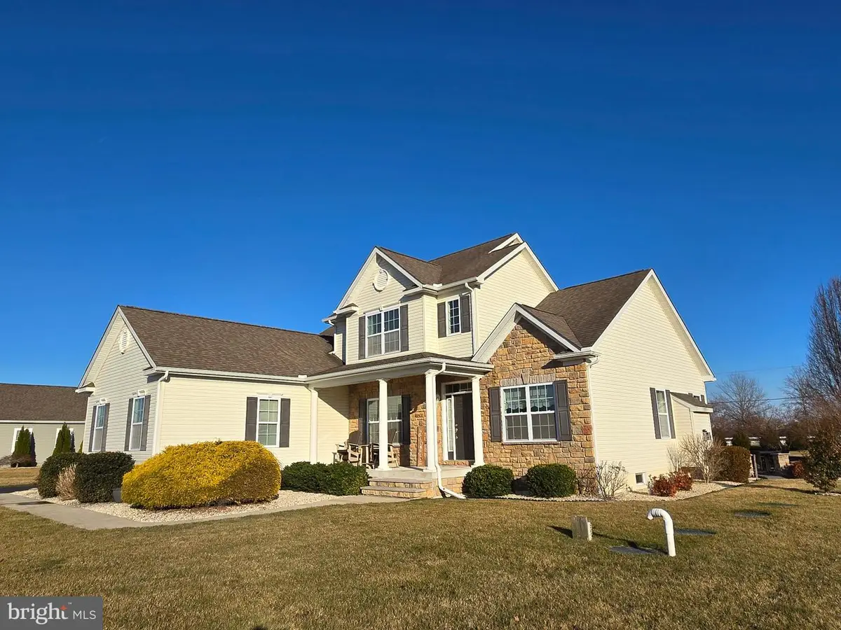 16535 Sweetwater Dr, Milton, DE 19968 - #1