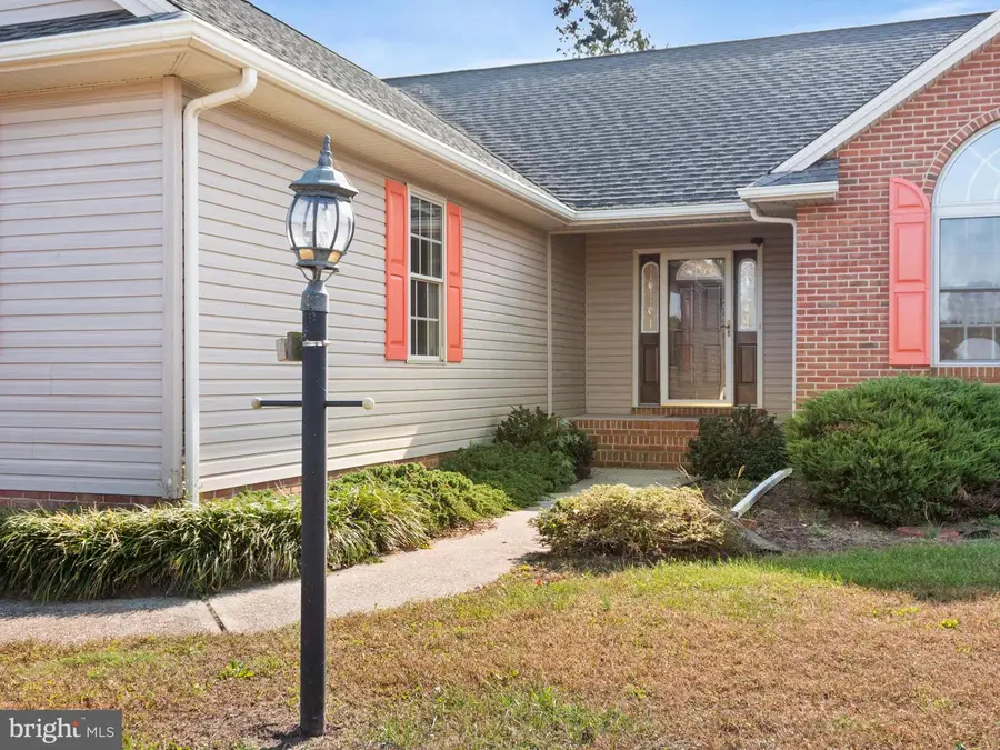 13346 Hunters Cove Rd, Greenwood, DE 19950 - #2