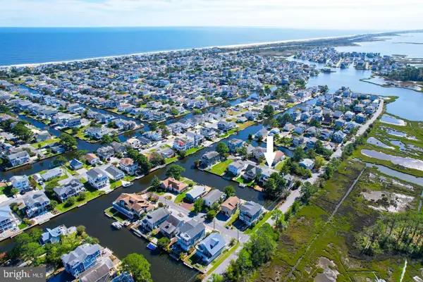 309 W 5th St, SOUTH BETHANY, DE 19930