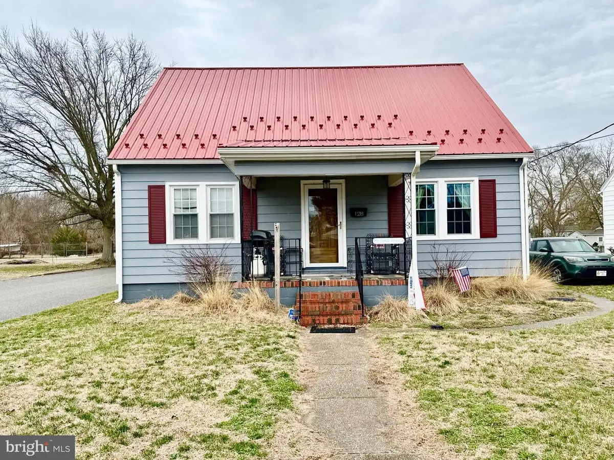 128 Brooklyn Ave, Laurel, DE 19956 - #1