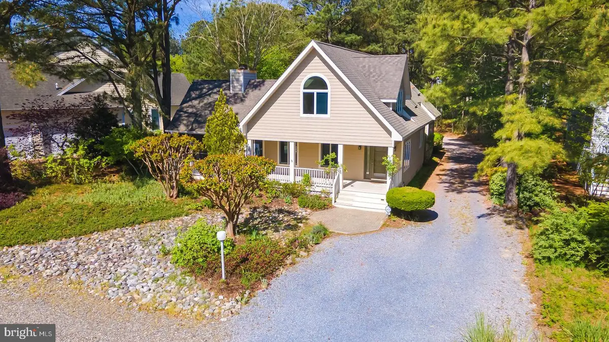 208 Pond View Dr, Bethany Beach, DE 19930 - #1