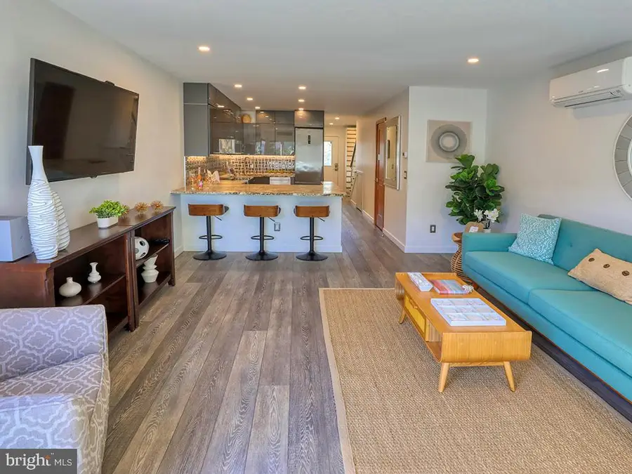 4 Laurel St #219b, Rehoboth Beach, DE 19971 - #3