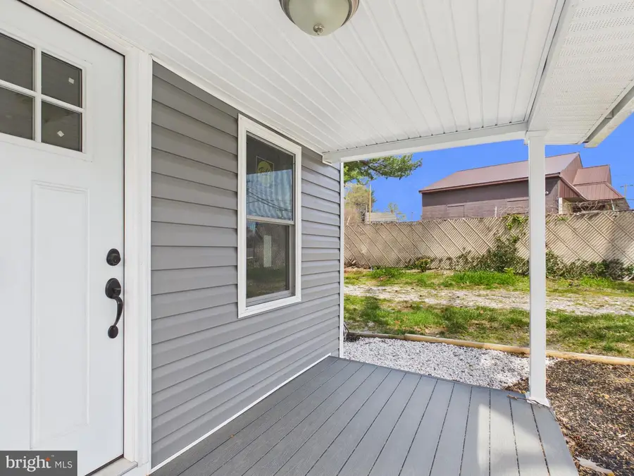 533 E 4th St, Laurel, DE 19956 - #3