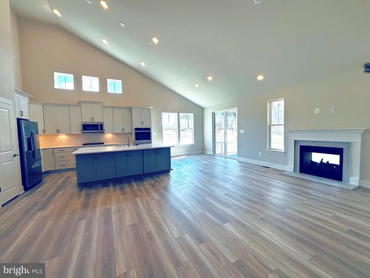 9191 Peach Tree Dr, Lincoln, DE 19960 - #1