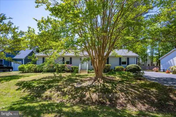 6 Frontier Dr, OCEAN VIEW, DE 19970
