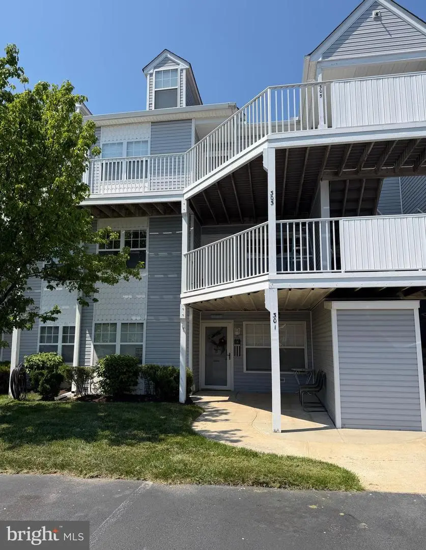 30381 Crowley Dr #303, Ocean View, DE 19970 - #1