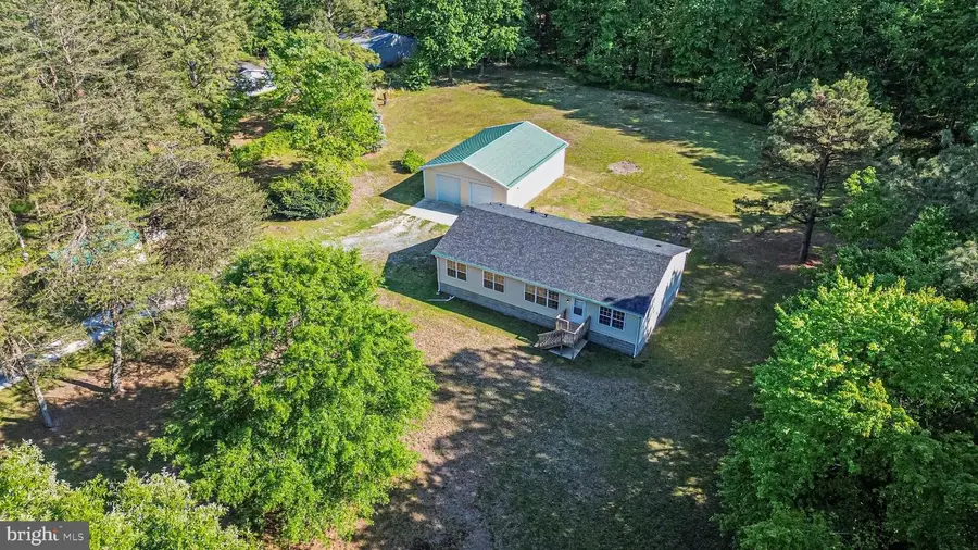 13194 Hunters Cove Rd, Greenwood, DE 19950 - #2