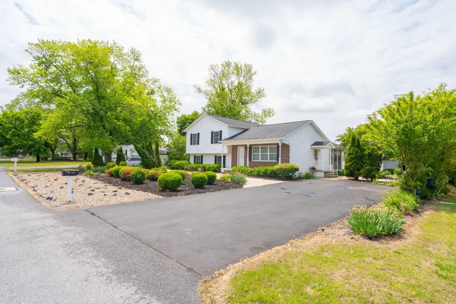 31420 Pine St, Ocean View, DE 19970 - #2