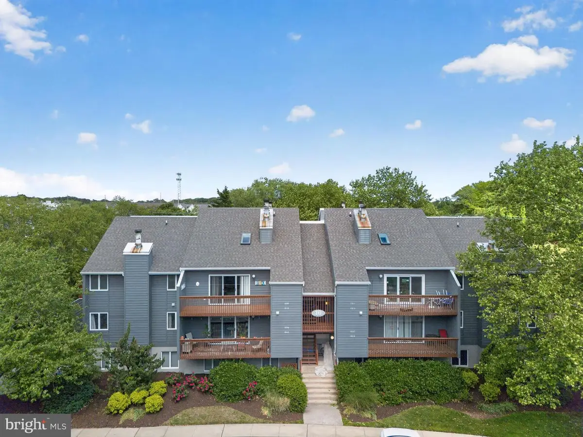 18 Eagles Lndg #1810, Rehoboth Beach, DE 19971 - #1