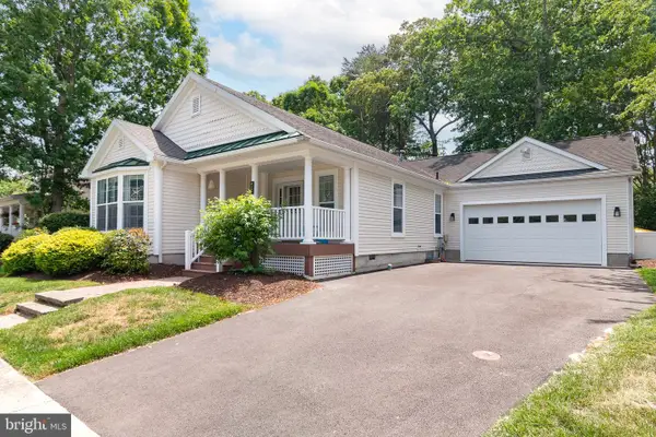 32801 Greens Way, MILLSBORO, DE 19966