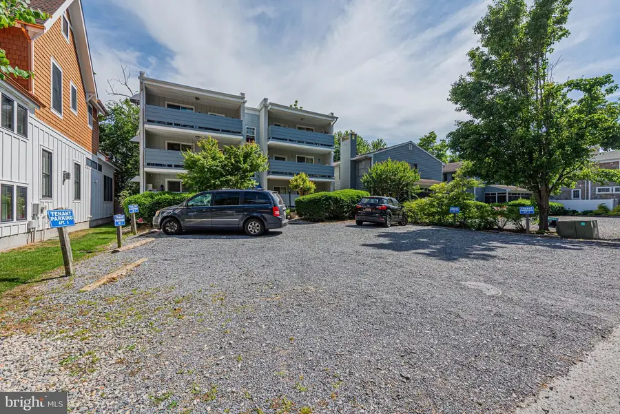 72 Sussex St, Rehoboth Beach, DE 19971 - #3