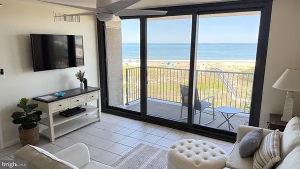 402 Island House Rd E #402, BETHANY BEACH, DE 19930