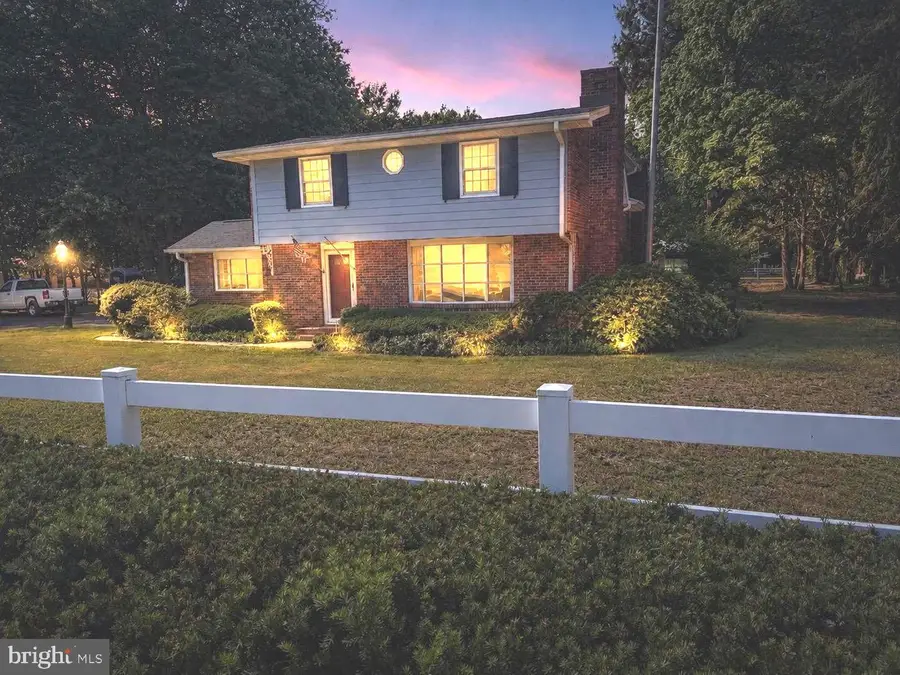 24656 Betts Pond Rd, Millsboro, DE 19966 - #2