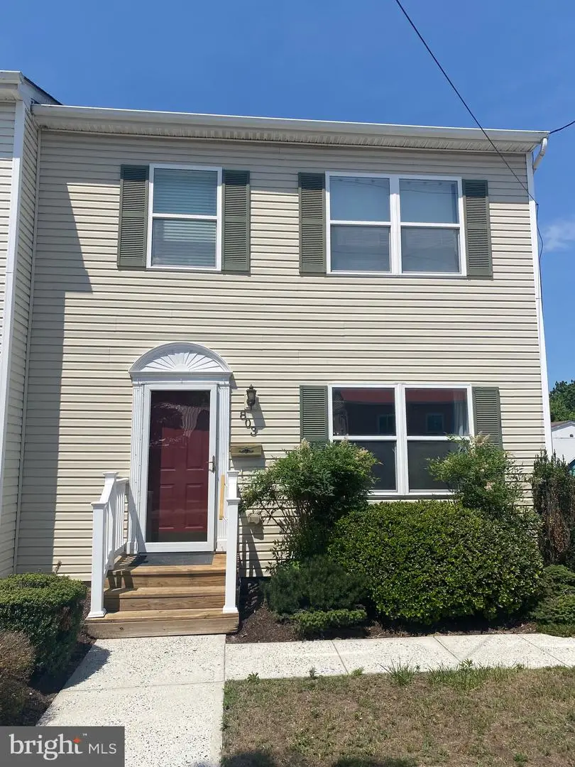 803 S Market St, Blades, DE 19973 - #2