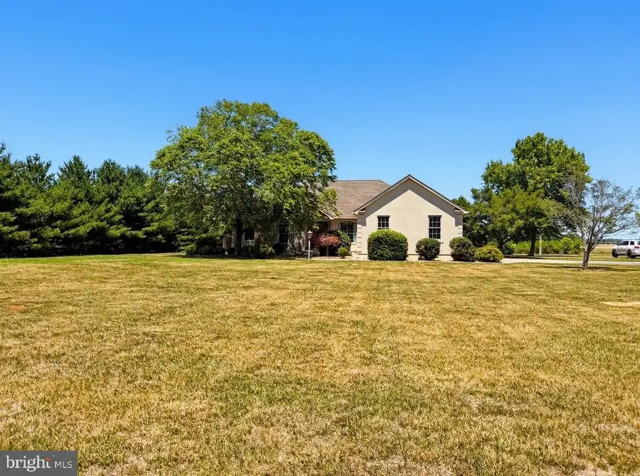 6351 Ray Rd, Bridgeville, DE 19933 - #3