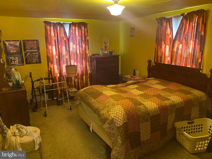 1101 W 6th St, Laurel, DE 19956 - #3