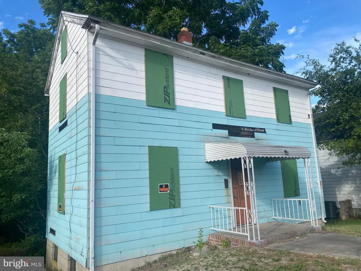 1107 W 6th St, Laurel, DE 19956 - #1