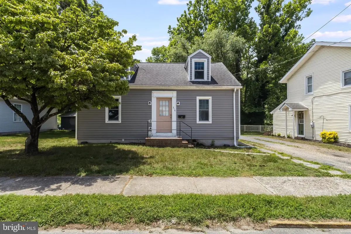 316 E 6th St, Laurel, DE 19956 - #1