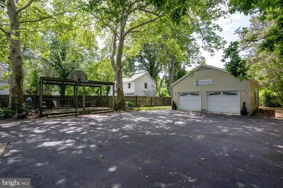 406 W Market St, Georgetown, DE 19947 - #2