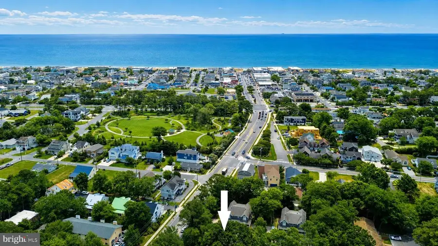 422b Garfield Pkwy #b, Bethany Beach, DE 19930 - #2