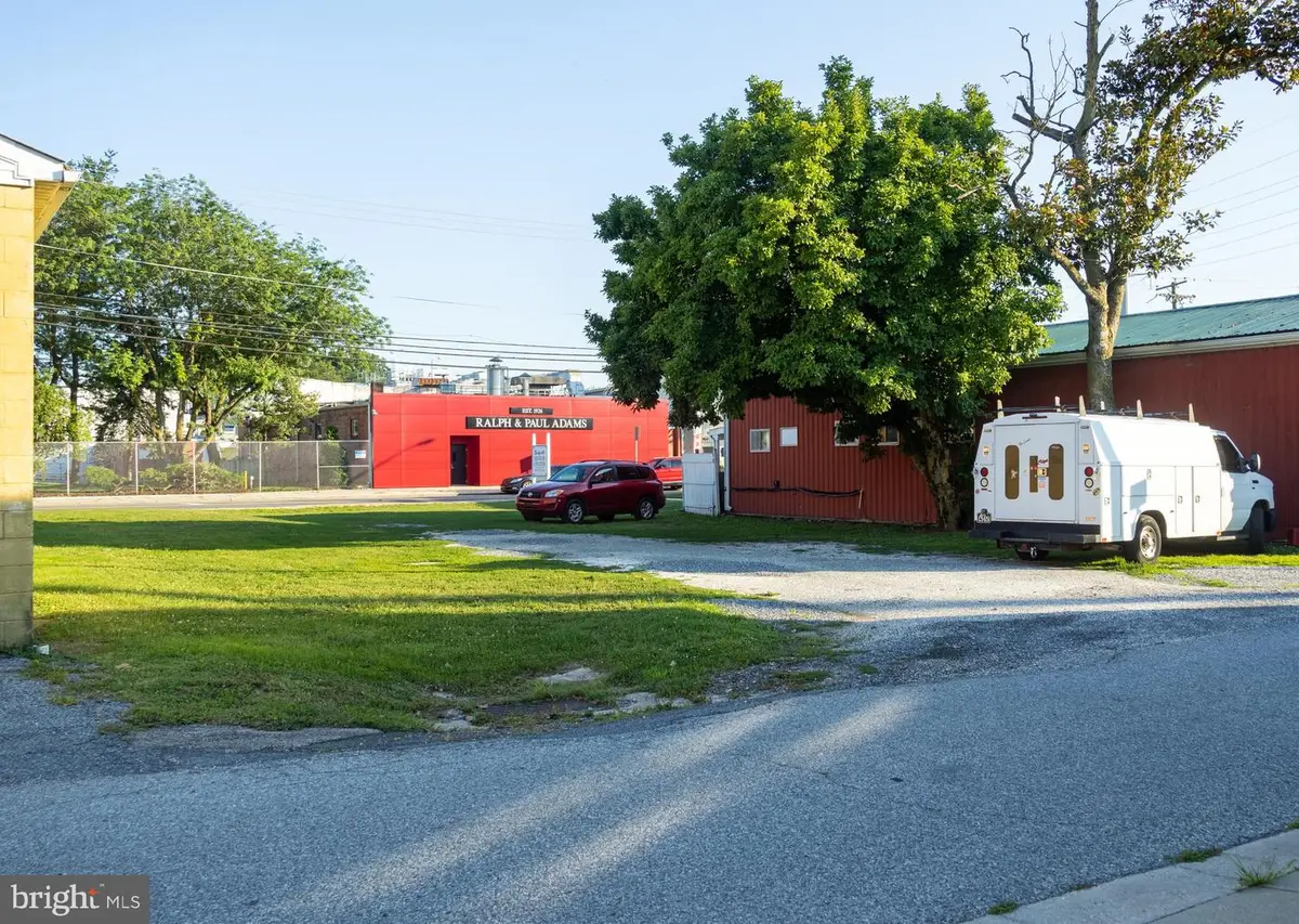 412 Market St, Bridgeville, DE 19933 - #1