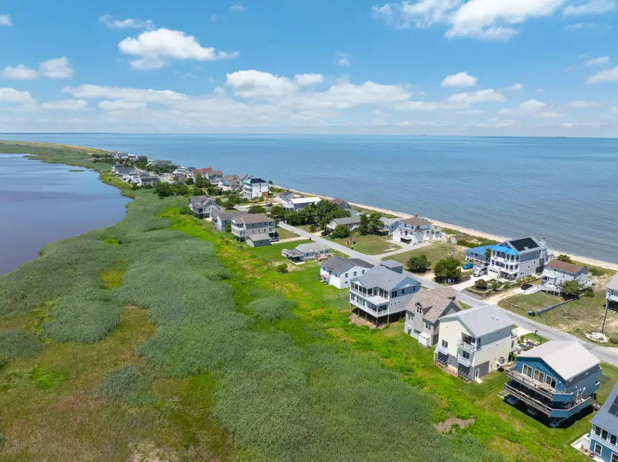 9176 Shore Dr, Milford, DE 19963 - #2