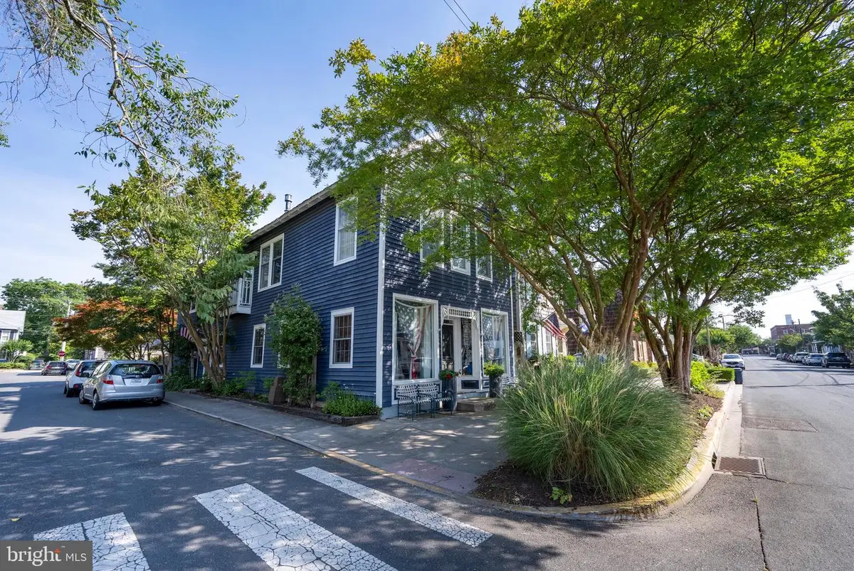 328 Market St, Lewes, DE 19958 - #1