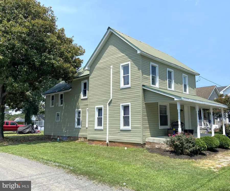 310 Harrington St, Seaford, DE 19973 - #2