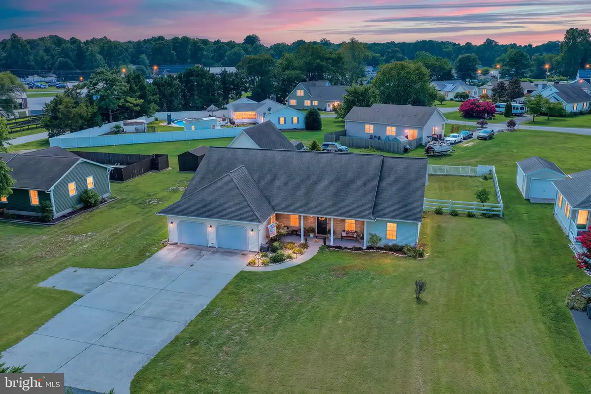 410 Delaware Ave, Millsboro, DE 19966 - #1
