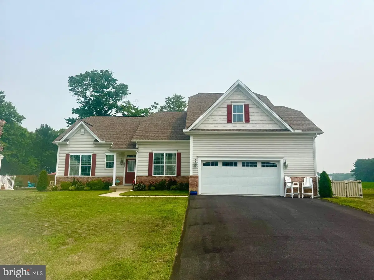 38523 Blue Hen Dr, Selbyville, DE 19975 - #1