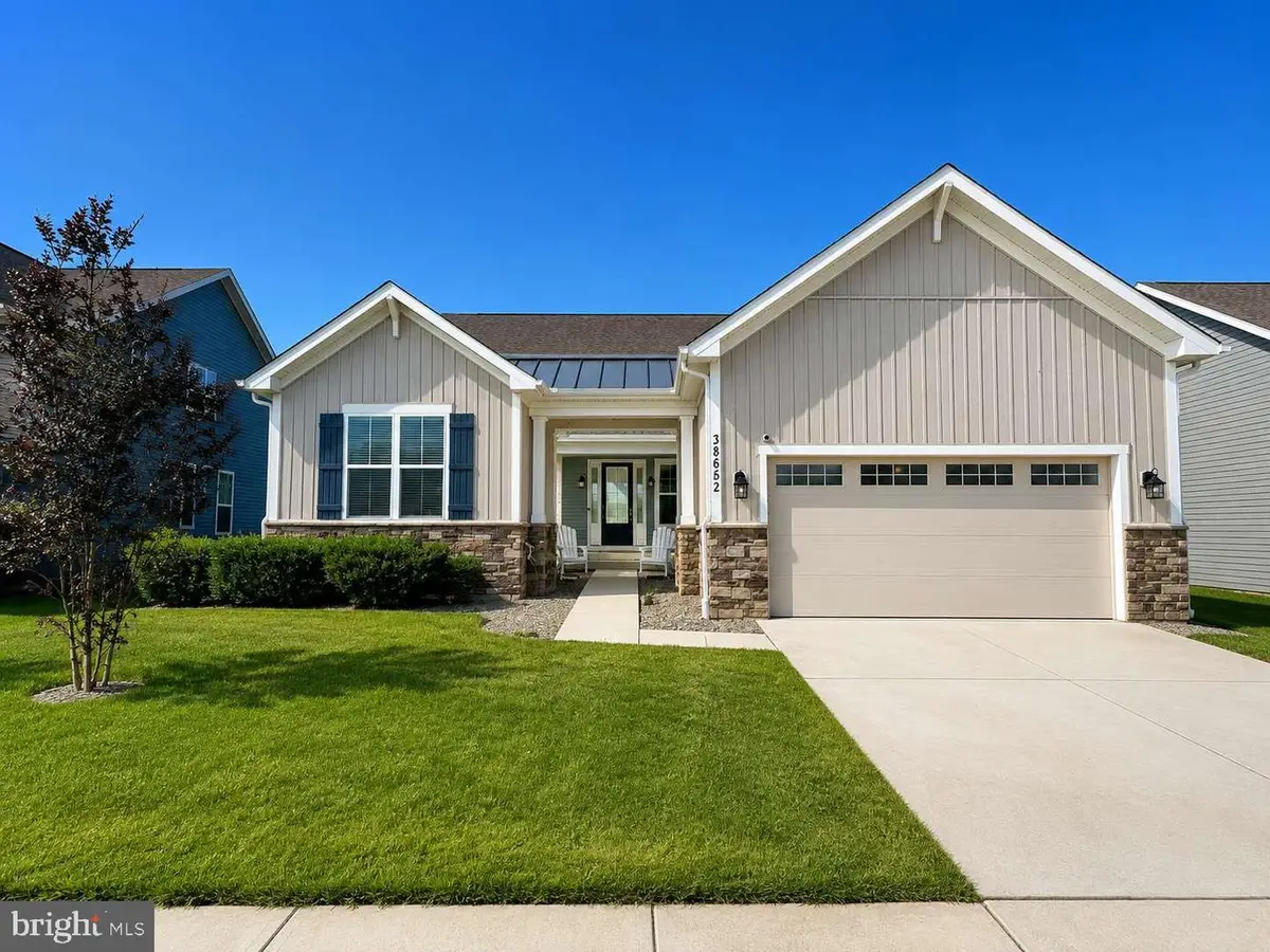 38652 Longs Chapel Ln, Millville, DE 19967 - #1