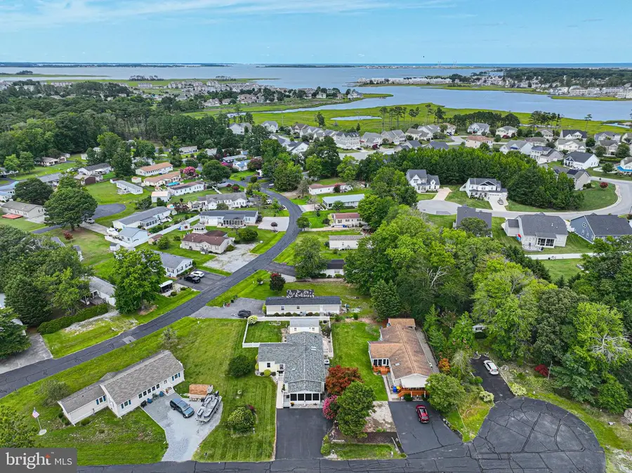 37189 Pinewood Rd, Ocean View, DE 19970 - #2