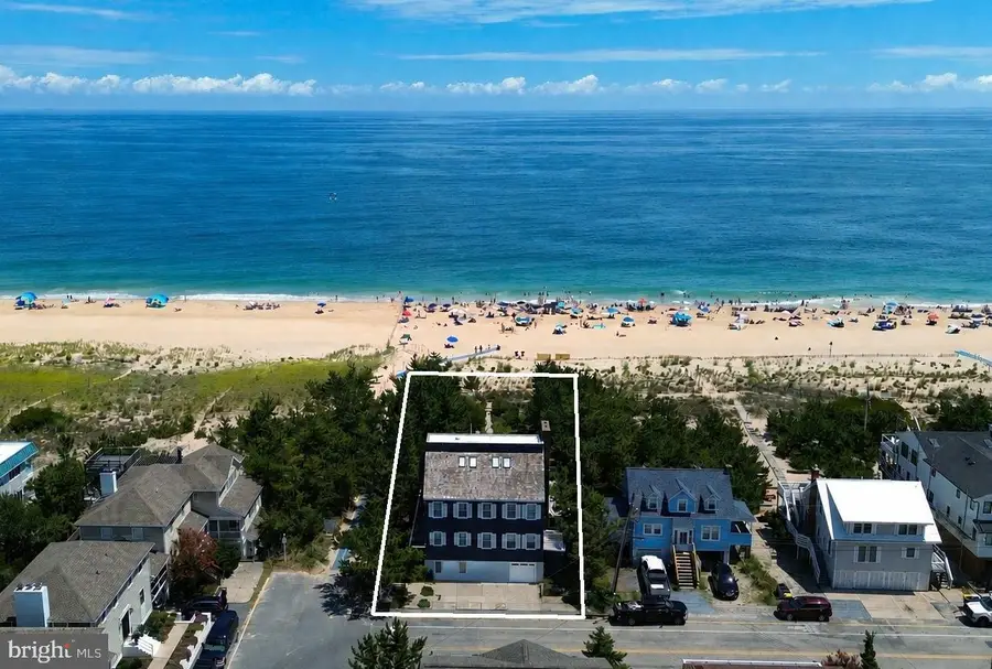 98 Fifth St, Bethany Beach, DE 19930 - #2