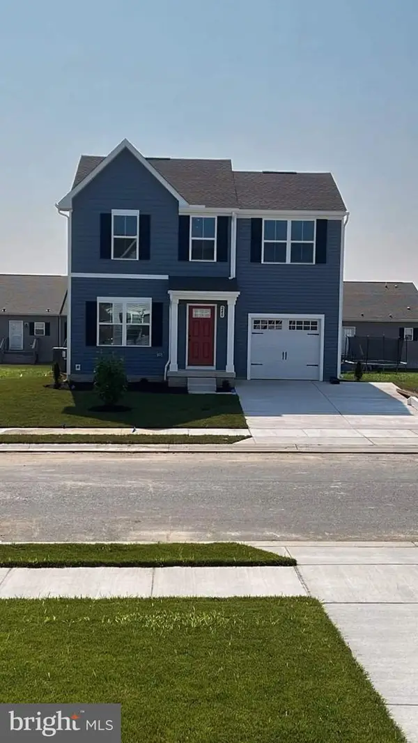 240 Pond View Ln, SEAFORD, DE 19973