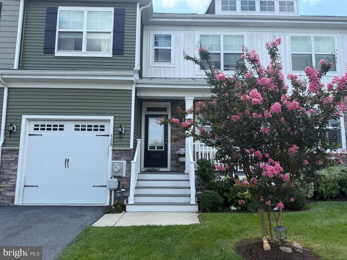 320 Arch St, Milton, DE 19968 - #1