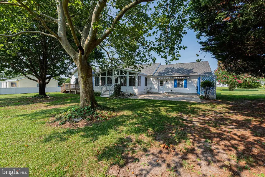 38095 Sandy Cove Rd, Ocean View, DE 19970 - #2