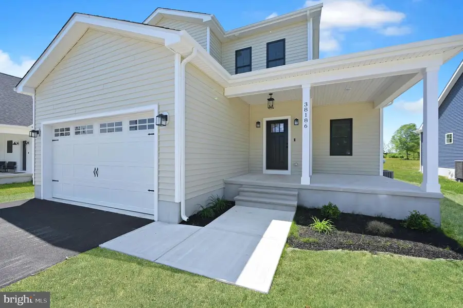 38198 N 2nd St, Delmar, DE 19940 - #2