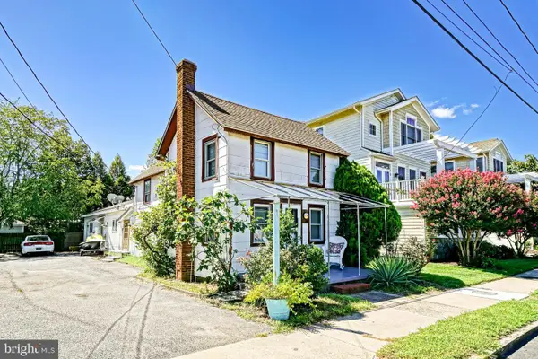 16 Christian St, REHOBOTH BEACH, DE 19971