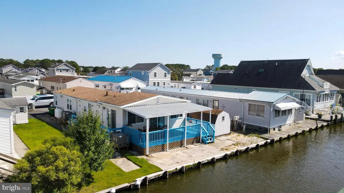 36989 Laws Point Rd, Selbyville, DE 19975 - #1