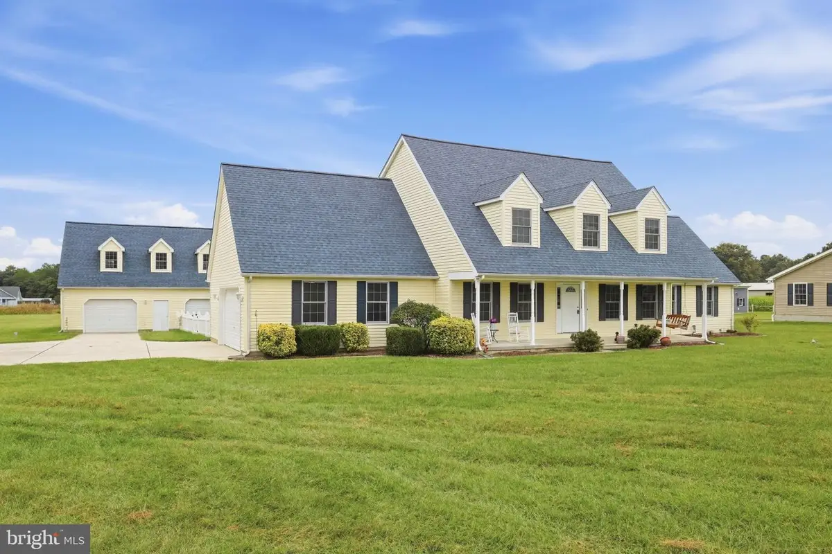 6453 Griffith Lake Dr, Milford, DE 19963 - #1
