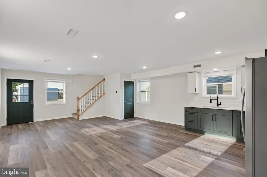 720 Clarence St, Seaford, DE 19973 - #3