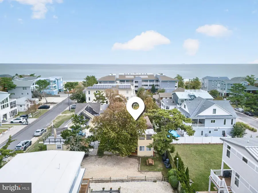 18 West St #a, Rehoboth Beach, DE 19971 - #2