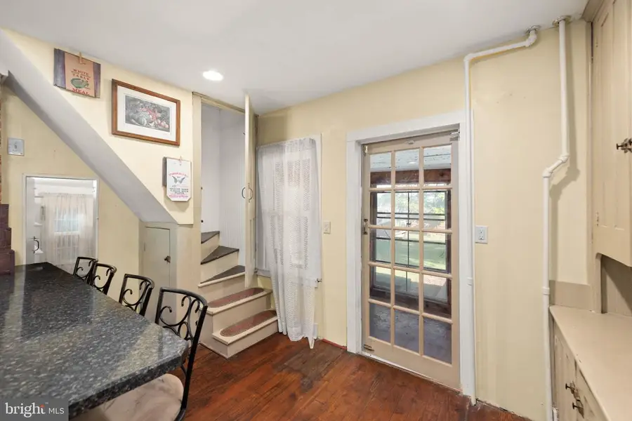 8595 Hearns Pond Rd, Seaford, DE 19973 - #2