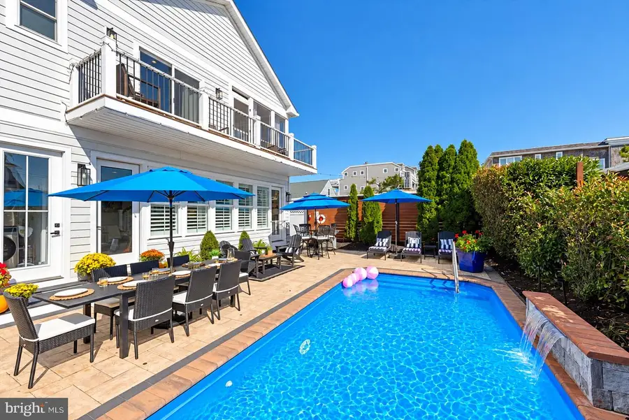 14 Swedes St, Dewey Beach, DE 19971 - #3