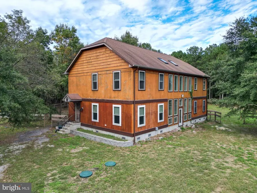 5021 Old Sharptown Rd, Laurel, DE 19956 - #2