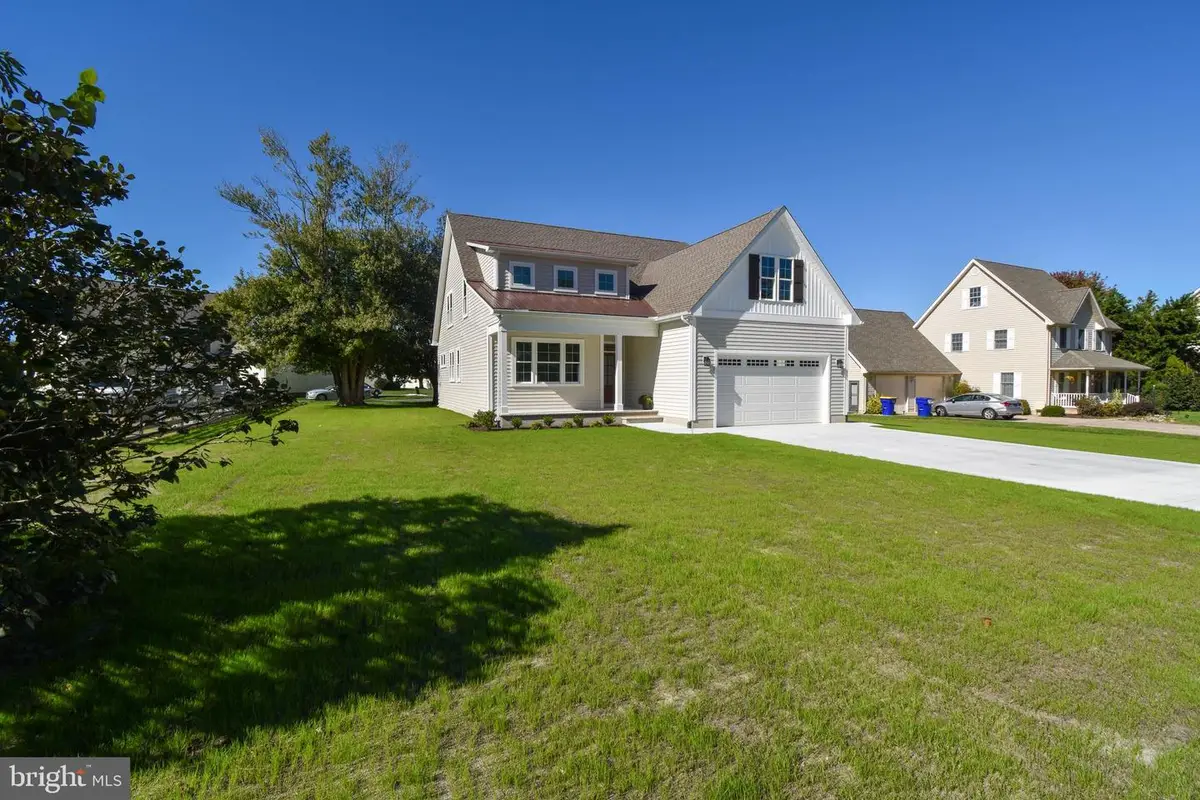 422 Delaware Ave, Millsboro, DE 19966 - #1
