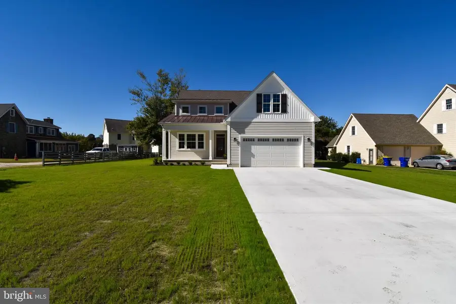 422 Delaware Ave, Millsboro, DE 19966 - #2