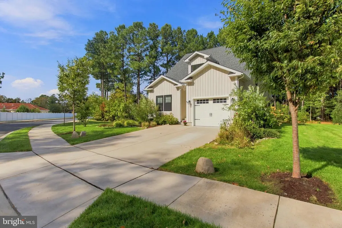 01 Stingray Harbor Dr, Ocean View, DE 19970 - #1