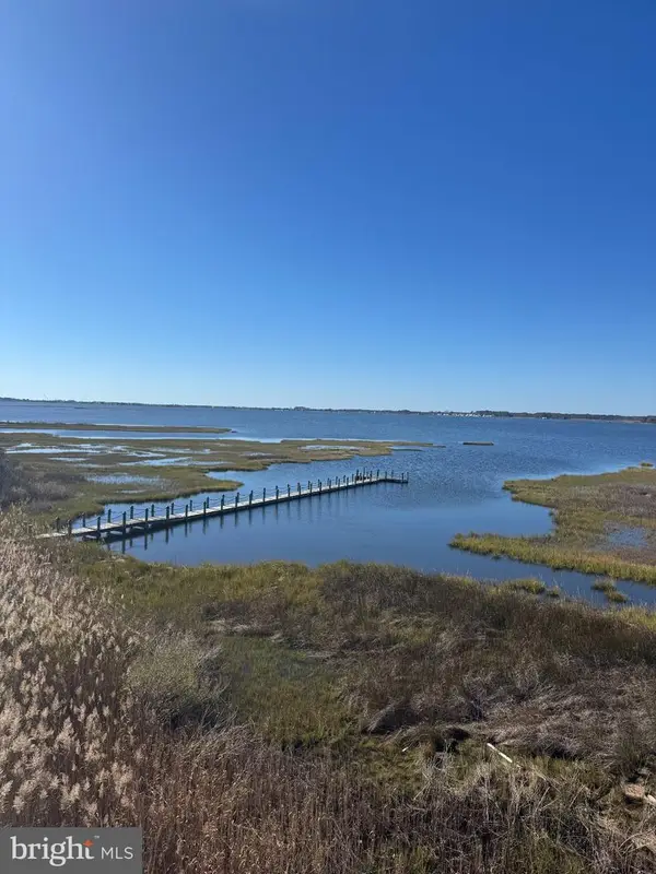 40004 Pelican Rd, FENWICK ISLAND, DE 19944