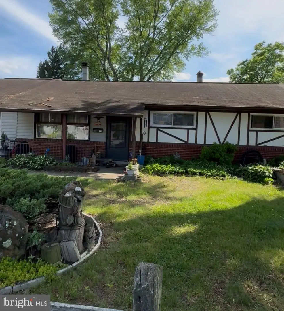 1241 Duke Ln, Odenton, MD 21113 - Image #1